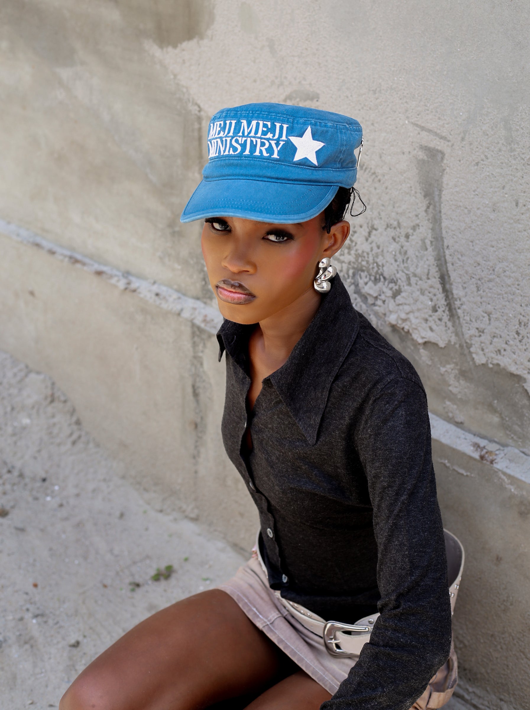 Meji Meji Ministry Hat - Blue